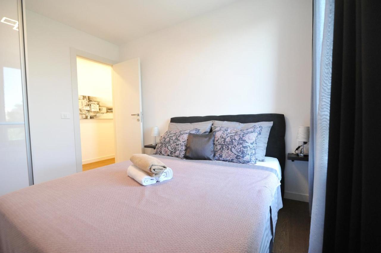 Novi Apartman Beti Blizu Plaze S Besplatnim Parkingom, Puntamika - Zadar Apartment Екстериор снимка