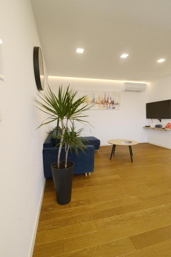 Novi Apartman Beti Blizu Plaze S Besplatnim Parkingom, Puntamika - Zadar Apartment Екстериор снимка